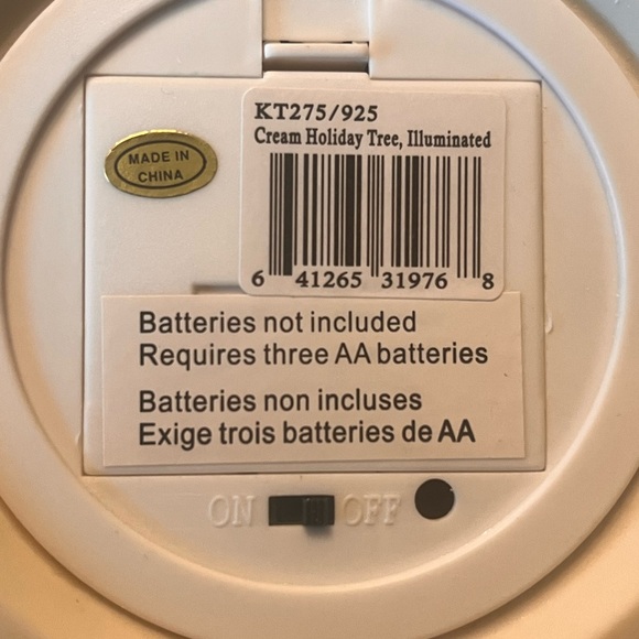 Mikasa Cream Holiday Tree, Illuminated - Picture 6 of 8